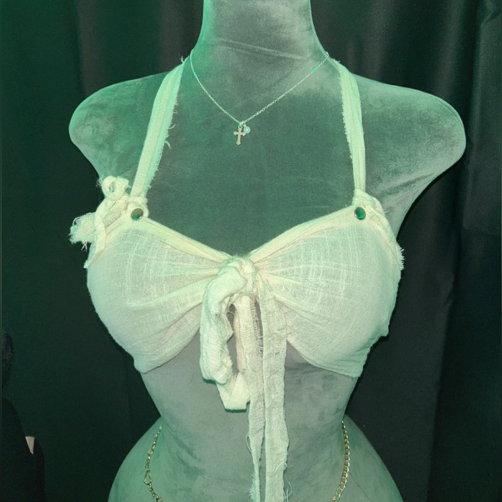 y2k beige halter crop top